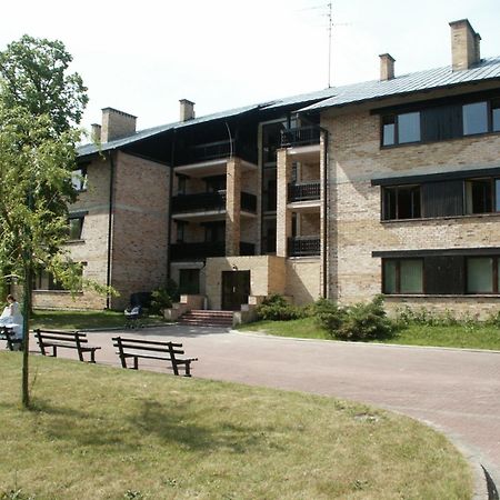 Lesny Dwor Aparthotel Mielno  Kültér fotó