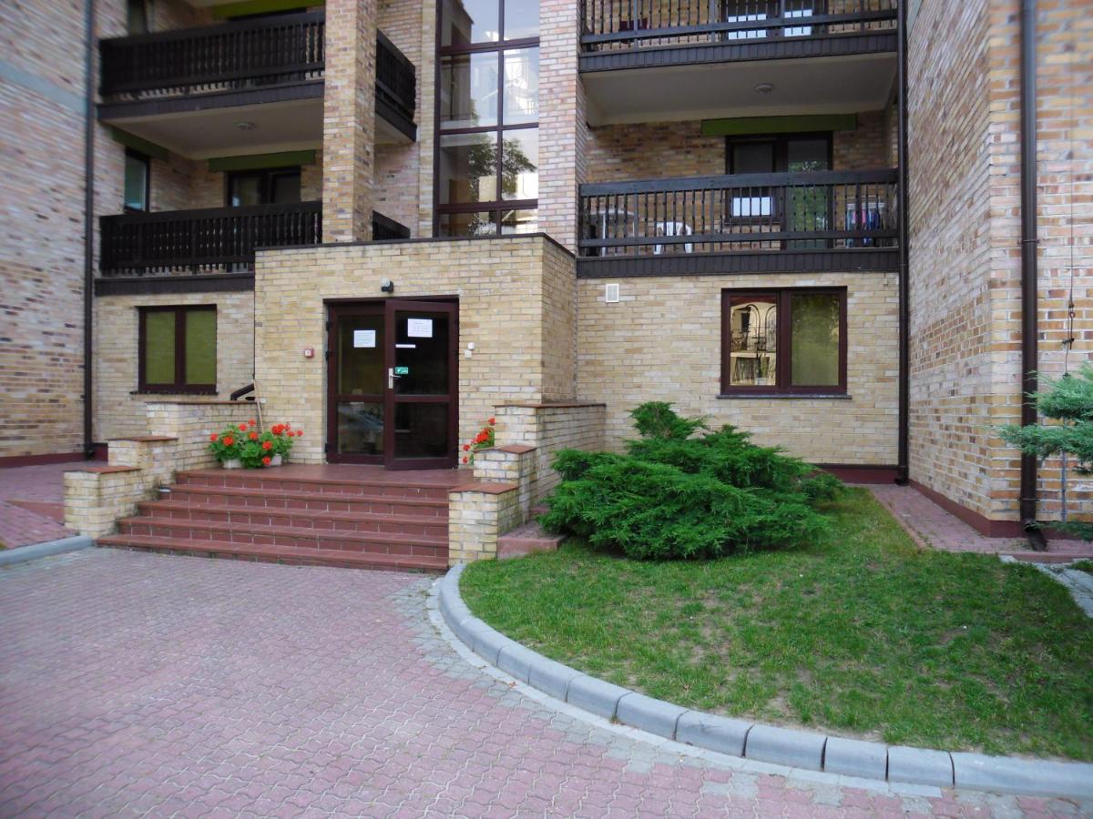 Lesny Dwor Aparthotel Mielno  Kültér fotó